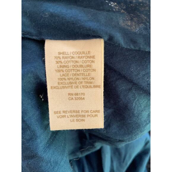 Free People Dress Blue Black Lace Accent Back Coutout Pleated Night Out Size 2 - Picture 4 of 4